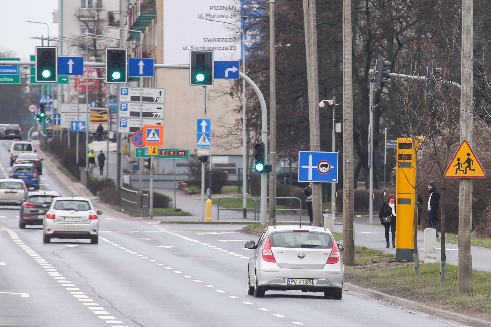 Fotoradar przy ul. Hetmańskiej w Poznaniu po pierwszy z poznańskich fotoradarów w naszym zestawieniu TOP 5 najbardziej zapracowanych Wielkopolskich fotoradarów
