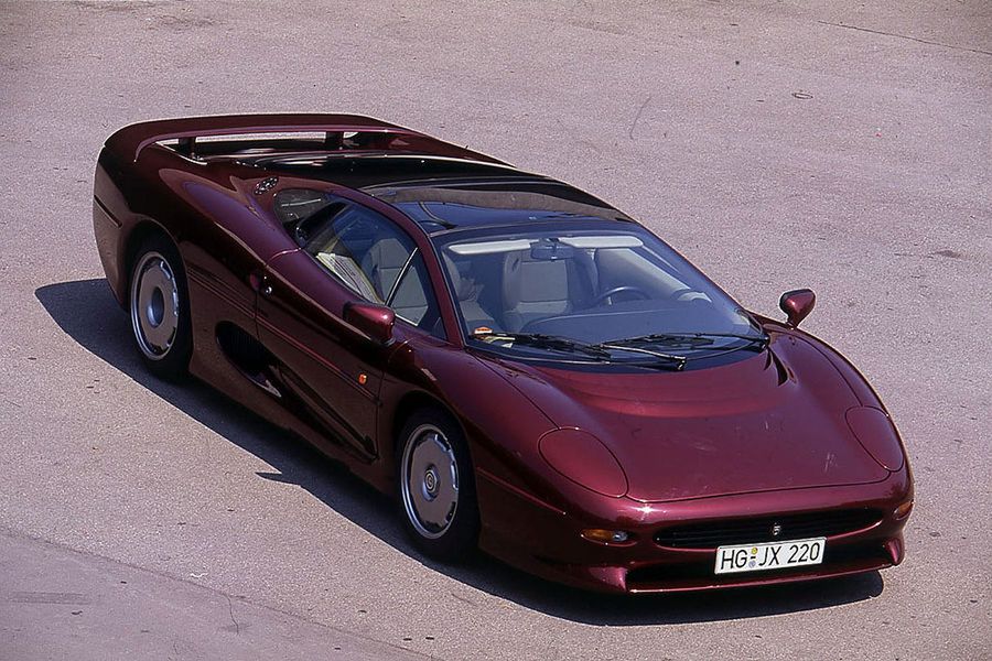 Jaguar XJ220 (fot. sportauto-online.de)