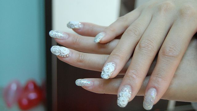 Manicure ślubny 1