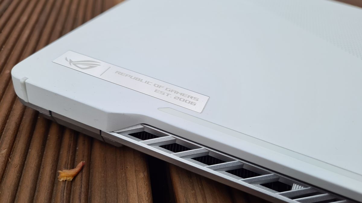 Test Asus ROG Zephyrus G14: osiem rdzeni od AMD i RTX 2060 w "czternastce" 1