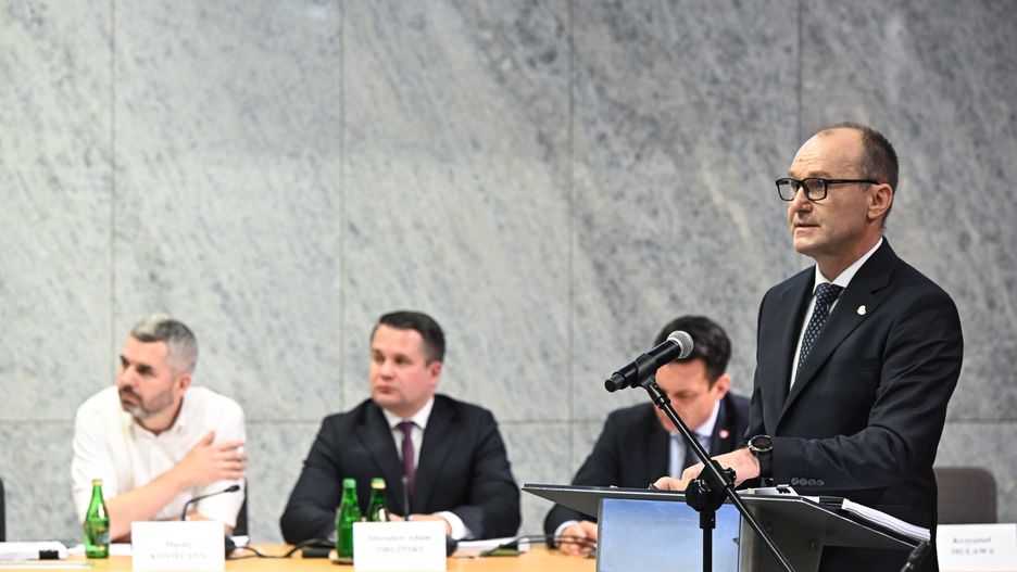 Marek Sowa
Radek Pietruszka
afera wizowa, ds. tzw. afery wizowej, komisja, komisja sejmowa, legalizacja pobytu cudzoziemc�w, polityk, polityka, posiedzenie posiedzenia, sejm, Sejm RP, sejmowa, wizy