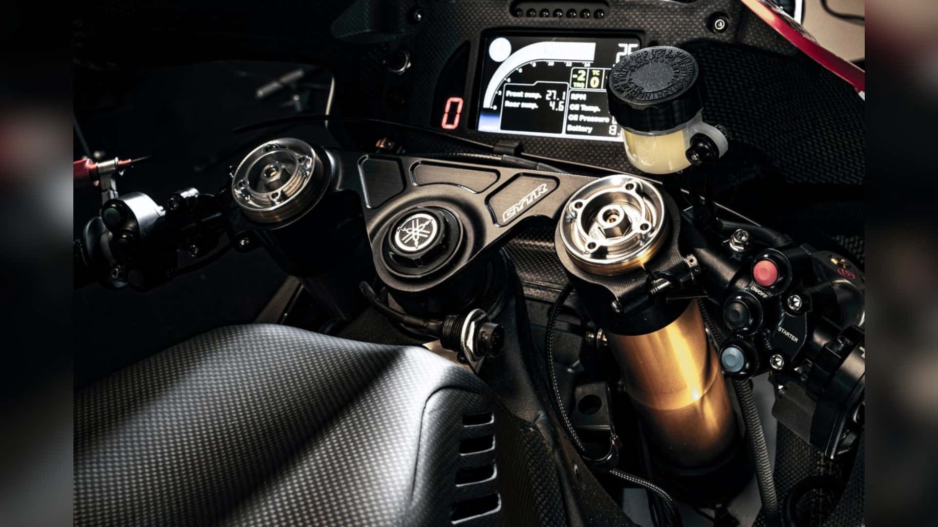 Yamaha R1 GYTR Pro 25th Anniversary