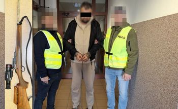 Zastrzelił kolegę, mówi o dziku. Oskarżony o zabójstwo na wolności