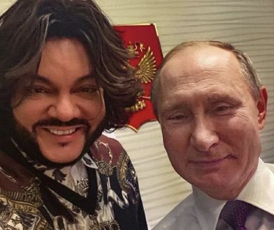 Wyznawał miłość Putinowi. Amerykańscy dziennikarze biją na alarm