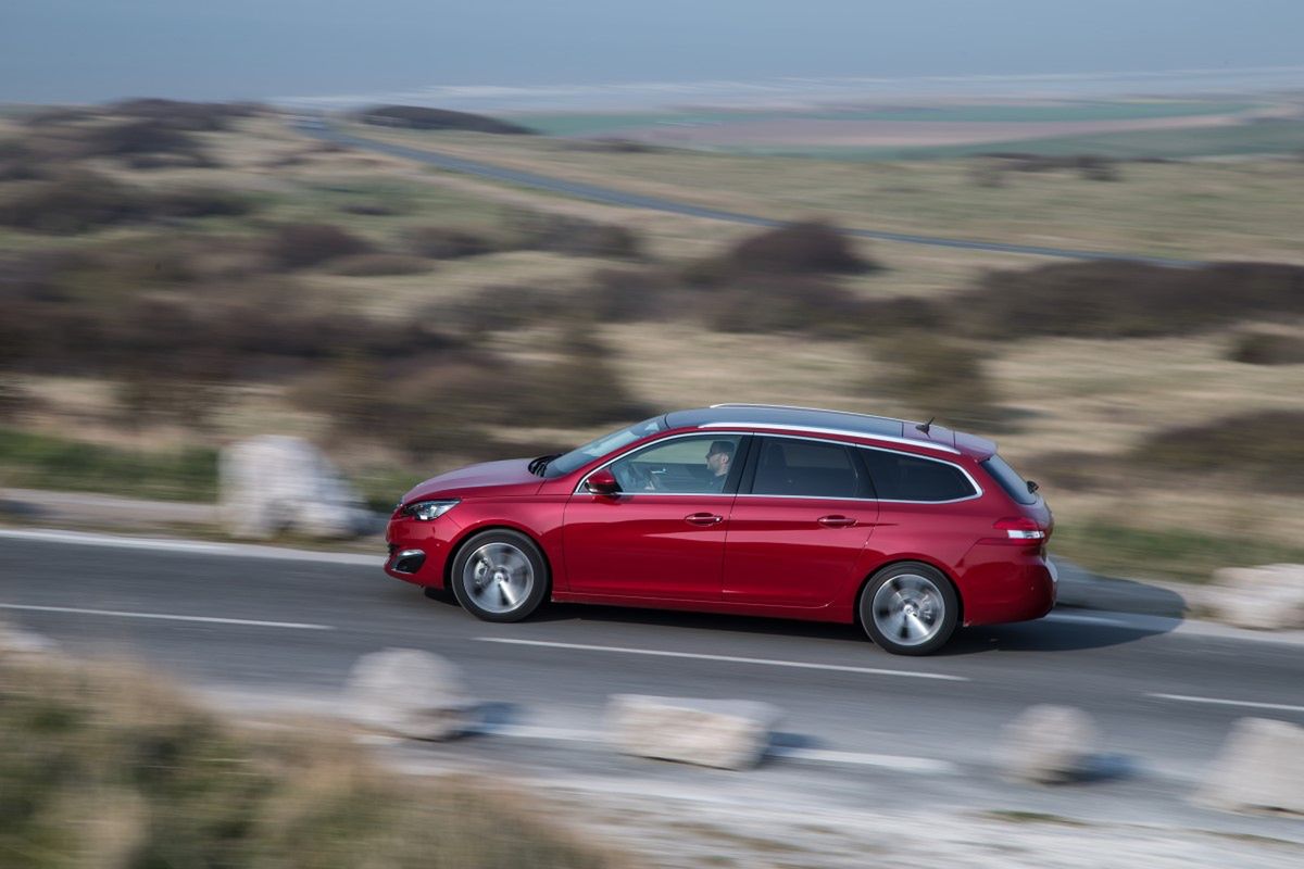 Peugeot 308 SW 1,2 e-THP 130 - pierwsza jazda [galeria] 7