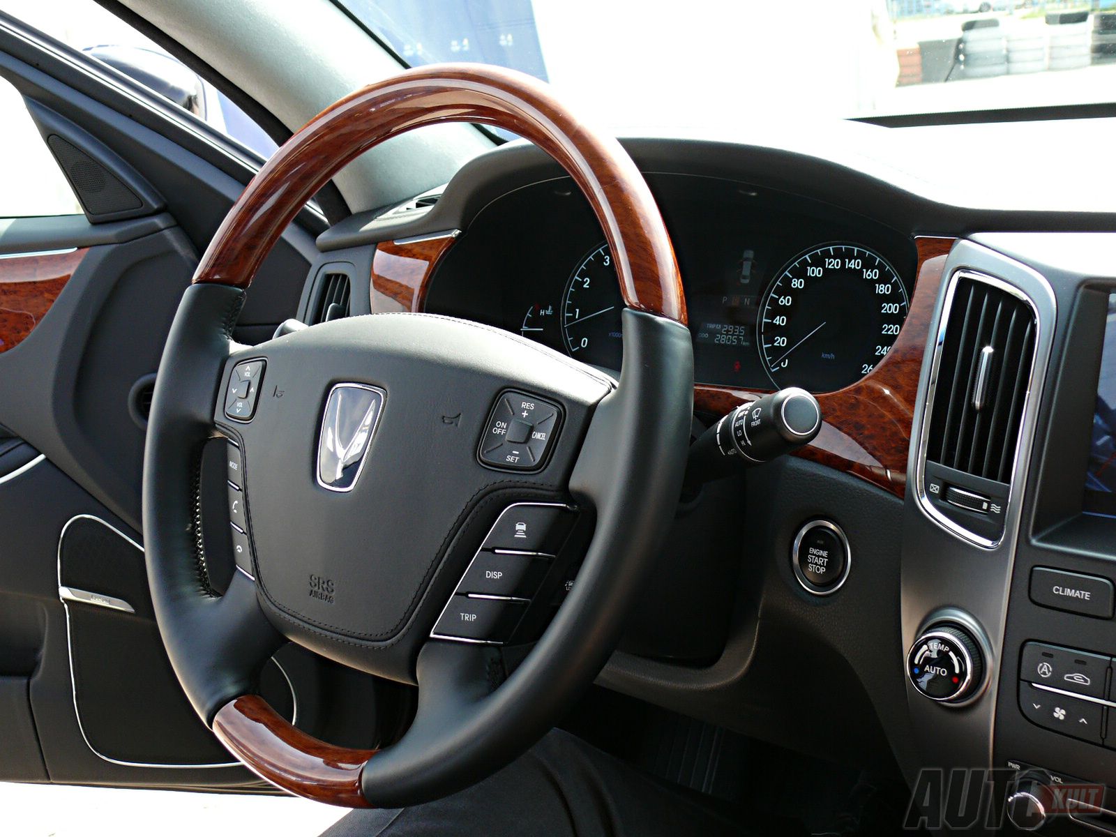 Hyundai Equus Wnętrze