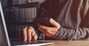 Konin: Nowe próby wyłudzeń: fałszywe SMS-y o paczce i telefony z "banku". Jak się chronić?