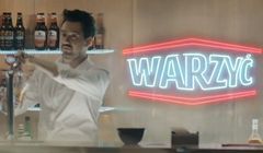 Piwo Warka z warzeniem w nazwie reklamowane jako „klasycznie piwne” (wideo)