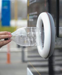Wkrótce ruszają recyklomaty. Tylko takie butelki będzie można wyrzucać