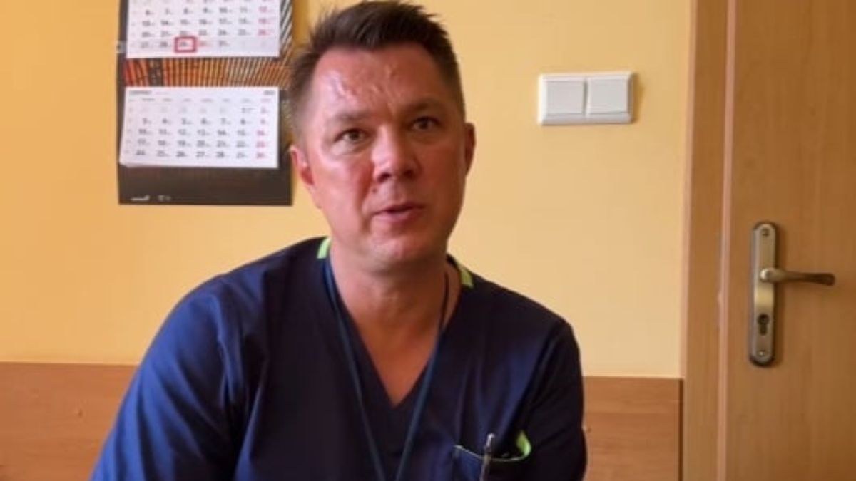 Lekarz ze szpitala, w którym jest leczony żołnierz raniony przez migranta o trudnej sytuacji placówki