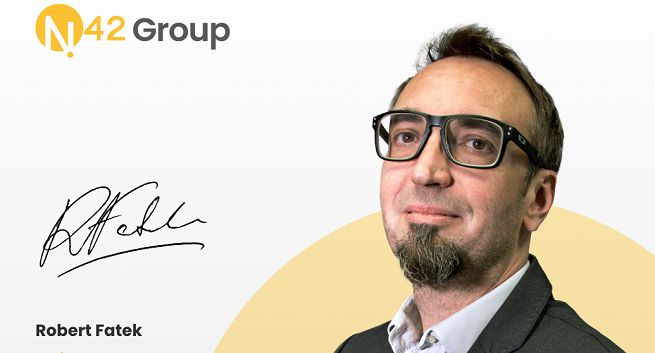 Robert Fatek w zespole N42 Group