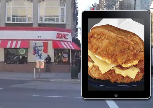 Kanapka KFC kontra iPad! [wideo]