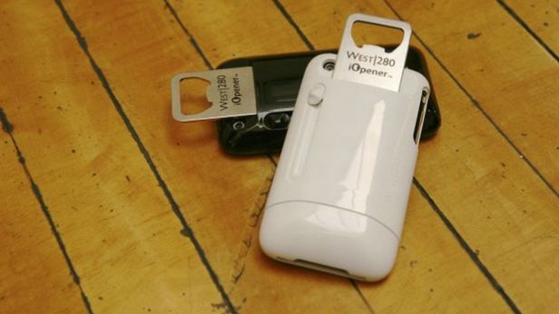 iOpener - dodatek do iPhone'a dla prawdziwego mężczyzny 1