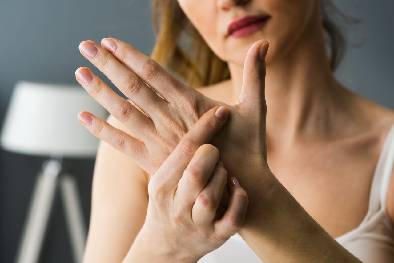 Swollen fingers could indicate the rare autoimmune disease, scleroderma
