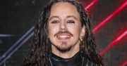 Michał Szpak w krótkich włosach. Zmiana jest ogromna