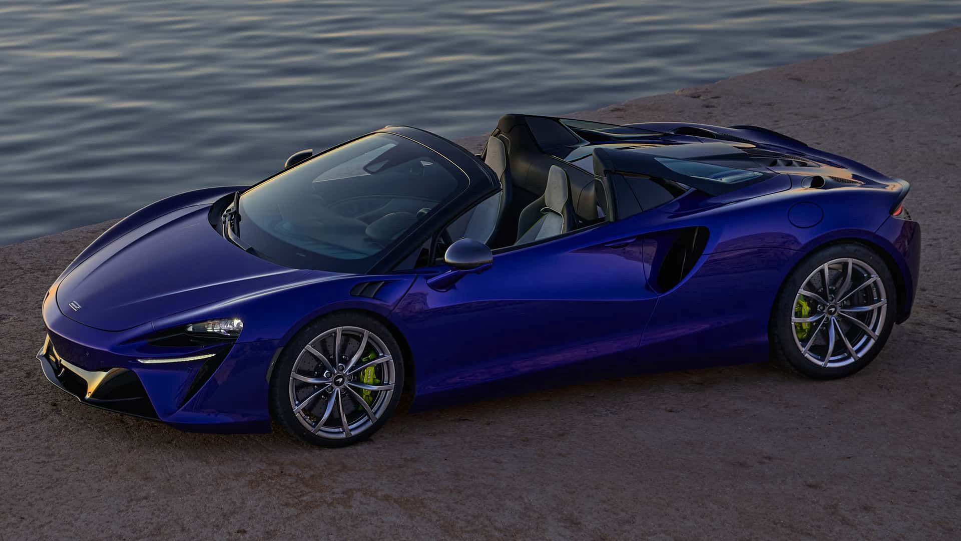 McLaren Artura Spider 