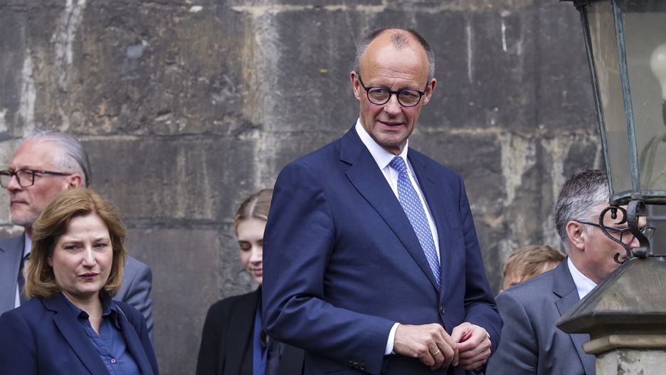 European Commission President Ursula Von der Leyen honored with Charlemagne Prize
epa12142865 German Chancellor Friedrich Merz (C) after the Charlemagne Prize (Karlspreis) award ceremony in the town hall of Aachen, Germany, 29 May 2025. According to the Charlemagne Prize Board of Directors, European Commission President  Ursula von der Leyen is leading the EU through a time of profound transformation in a visionary, courageous and far-sighted manner.  EPA/CHRISTOPHER NEUNDORF 
Dostawca: PAP/EPA.
CHRISTOPHER NEUNDORF
Charlemagne Prize, award