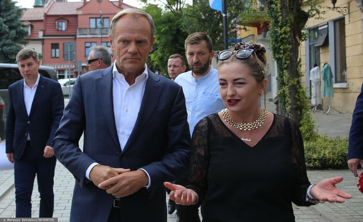 Na zdjęciu Ewa Wincenciak-Walas i Donald Tusk w Myślenicach