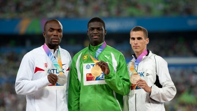 Kirani James (w środku)