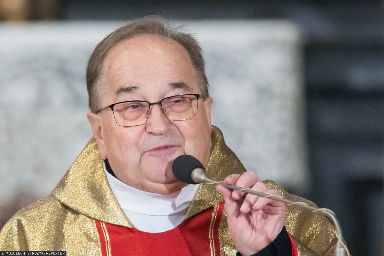 Ugoda z fundacją o. Rydzyka? Ministerstwo ujawnia szczegóły