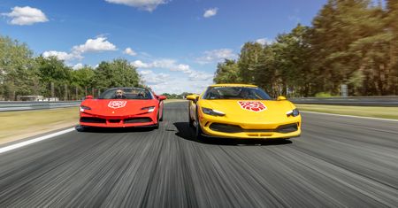 Test: Ferrari 296 i SF90 pokazują, jak wygląda przyszłość legendy. Włosi chcą robić najlepsze auta na prąd