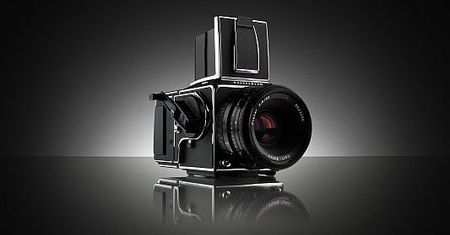 Pożegnanie z systemem Hasselblad V. Oto aparaty, które gościły w kosmosie i na dworach królów