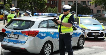 Pouczenie zamiast mandatu. Związek policji ogłasza protest na całą Polskę