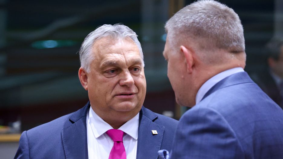 
Premier Węgier Viktor Orban i Robert Fico, premier Słowacji