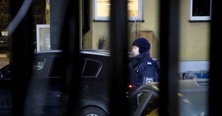 Kamiński i Wąsik dojechali. Byli szefowie MSWiA w areszcie