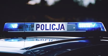 Kobieta przyszła po dziecko do żłobka. Była bardzo agresywna