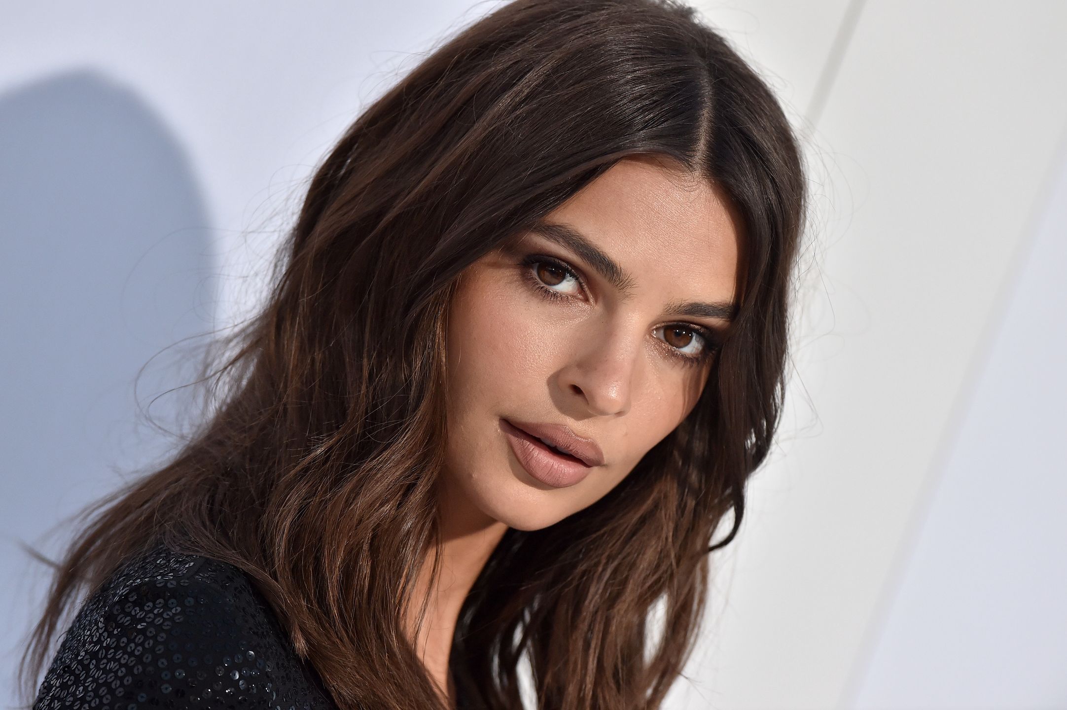 Emily Ratajkowski pochwaliła się zdjęciami z wakacji