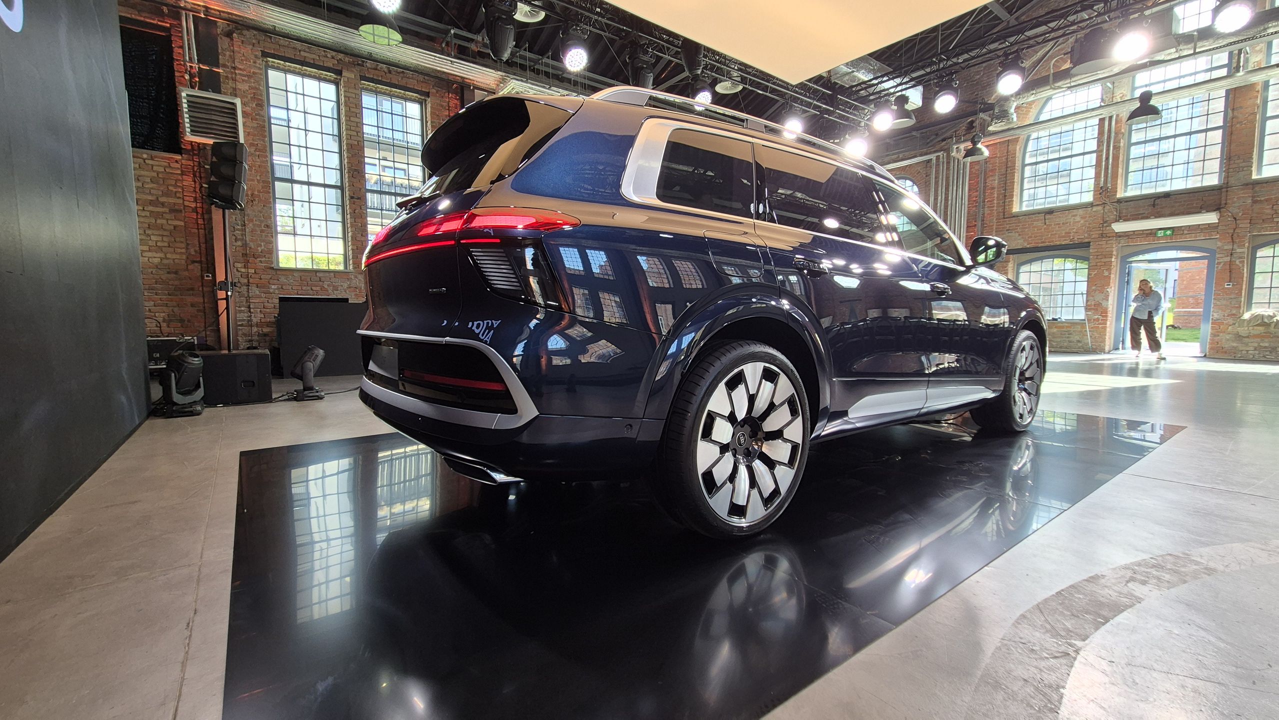 Audi Q9