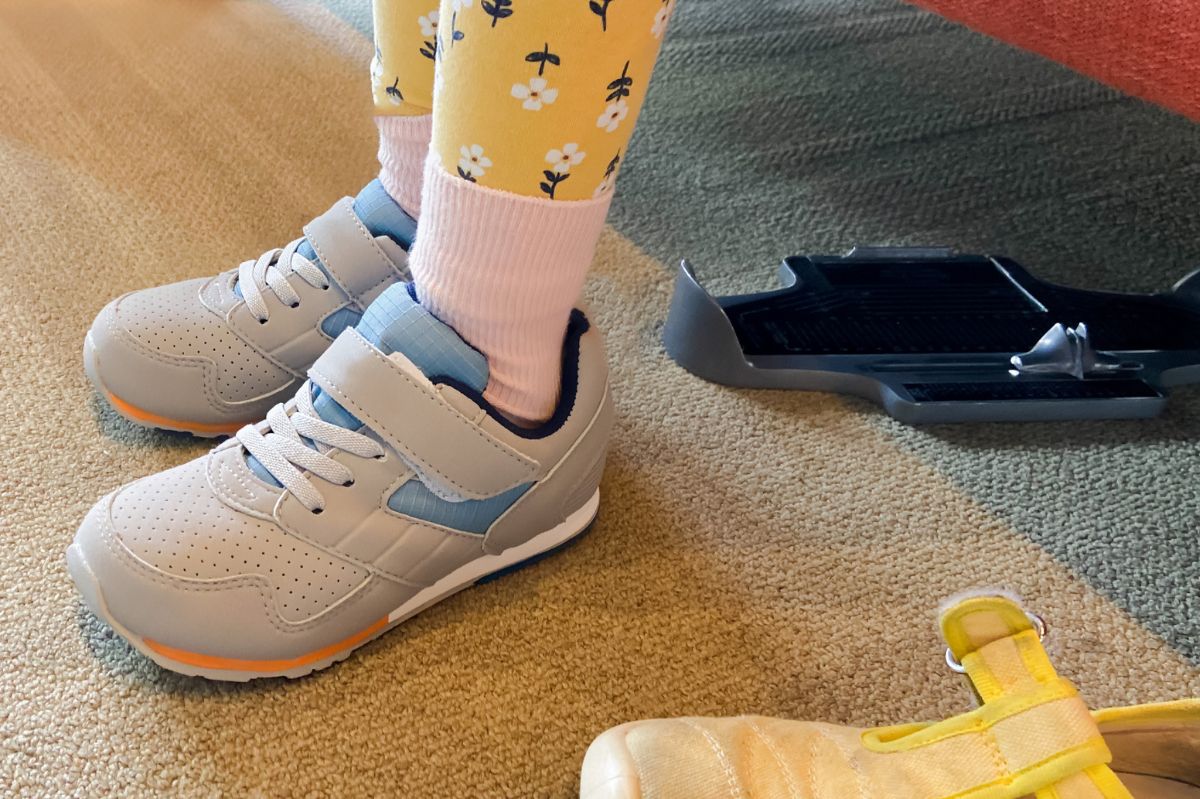 Smart hacks to accurately measure your child's foot size for the perfect shoe fit