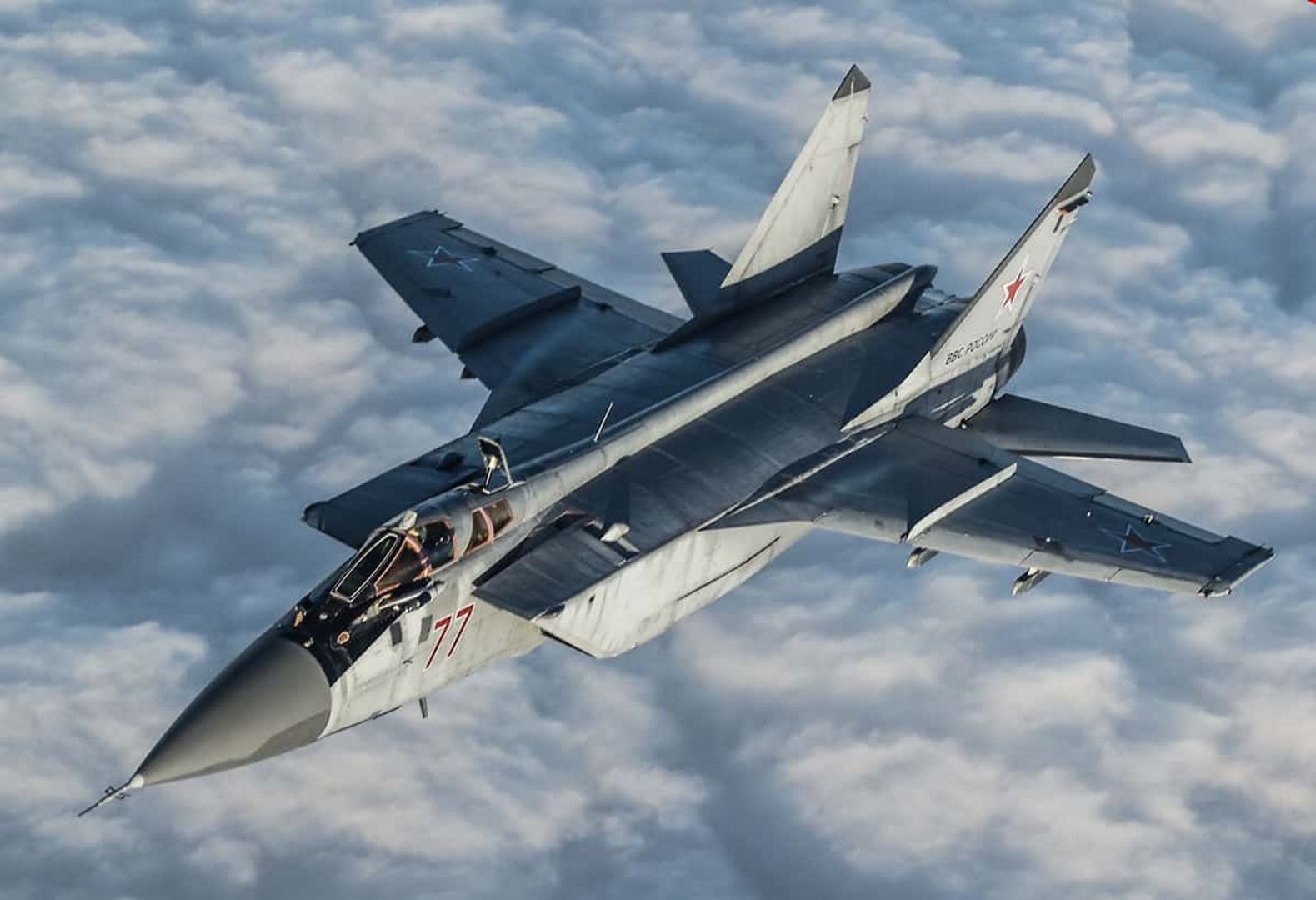 Samoloty MiG-31K. Gdy jeden z nich startuje, Ukraina ogłasza alarm