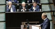 "Kompromitacja", "szopka". Opozycja komentuje tajne wystąpienie Tuska