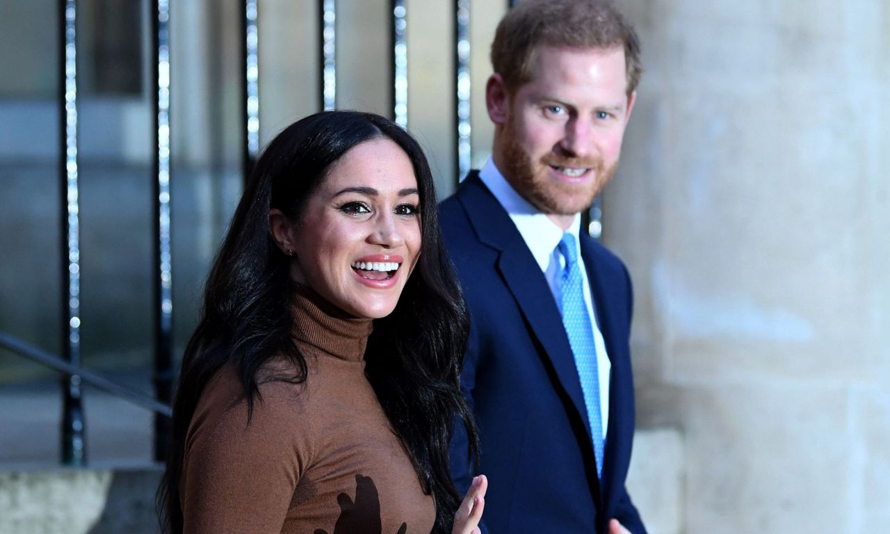 Piers Morgan apeluje do królowej, by odebrała Harry'emu i Meghan tytuły 