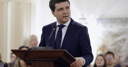 Zwycięzca wyborów prezydenckich w Rumunii: przyjadę wesprzeć Trzaskowskiego