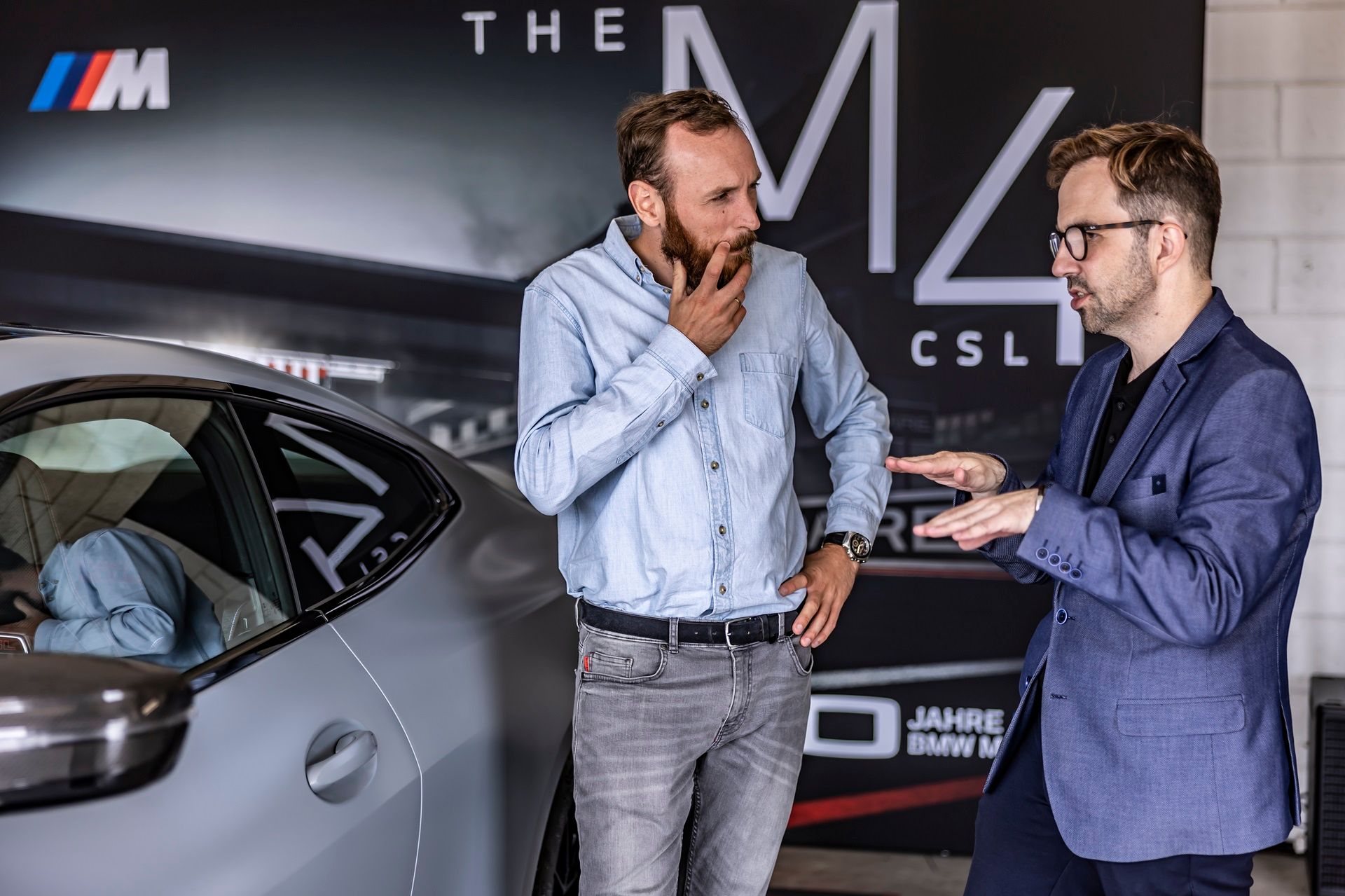 Mateusz Żuchowski (Autokult) i Paweł Wlazło (BMW Polska)