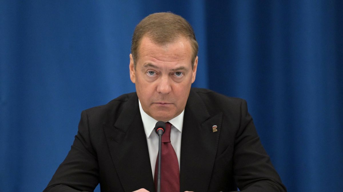 Archiwum zagraniczne East News 2023-10
Russia United Russia Party 8533790 10.10.2023 Deputy head of Russia s Security Council and chairman of the United Russia political party, Dmitry Medvedev chairs a meeting of the United Russia party s programme commission in Moscow, Russia. Evgeny Biyatov / Sputnik Moscow Russia PUBLICATIONxINxGERxSUIxAUTxESTxLTUxLATxNORxSWExDENxNEDxPOLxUKxONLY Copyright: xEvgenyxBiyatovx
IMAGO/Evgeny Biyatov
