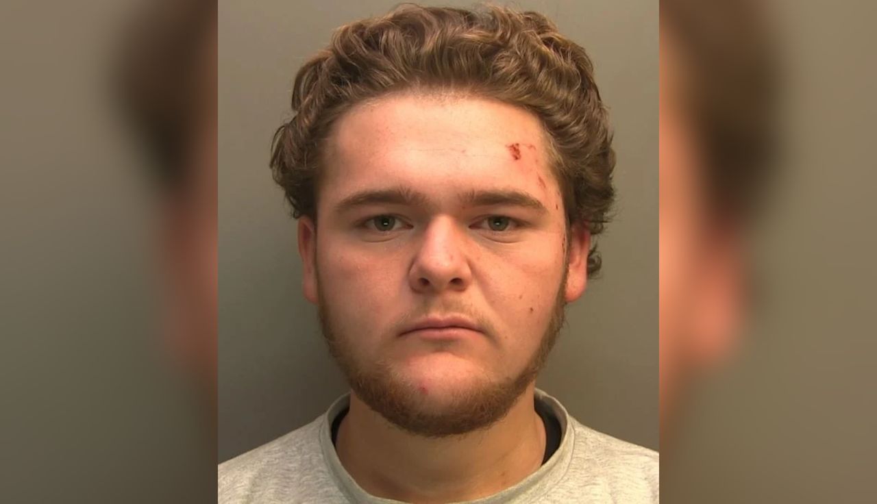 Wszyscy zobaczą jego twarz. Gwałcił dwójkę dzieci. Wyrok w UK