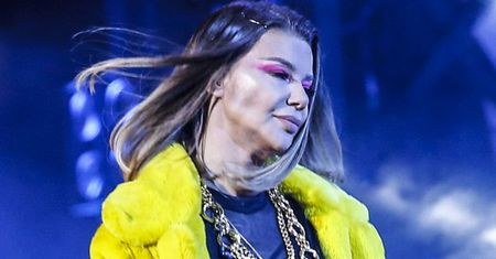 Edyta Górniak przeżywa zaćmienie Słońca "pożyczonym" zdjęciem... Na dodatek pomyliła zaćmienia