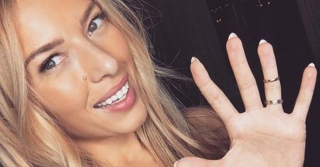Chodakowska tuli się do śpiącego męża na Instagramie. Fanka: "Wszystko NA POKAZ! Wszystko dla fejmu i pieniędzy!"