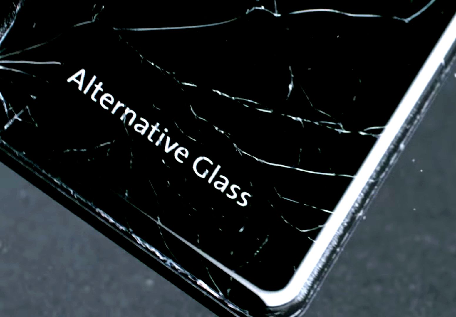 Gorilla Glass 6 oficjalnie. Nowa generacja szkła ma rozwiązać problem, z którego wielu nie zdaje sobie sprawy 1