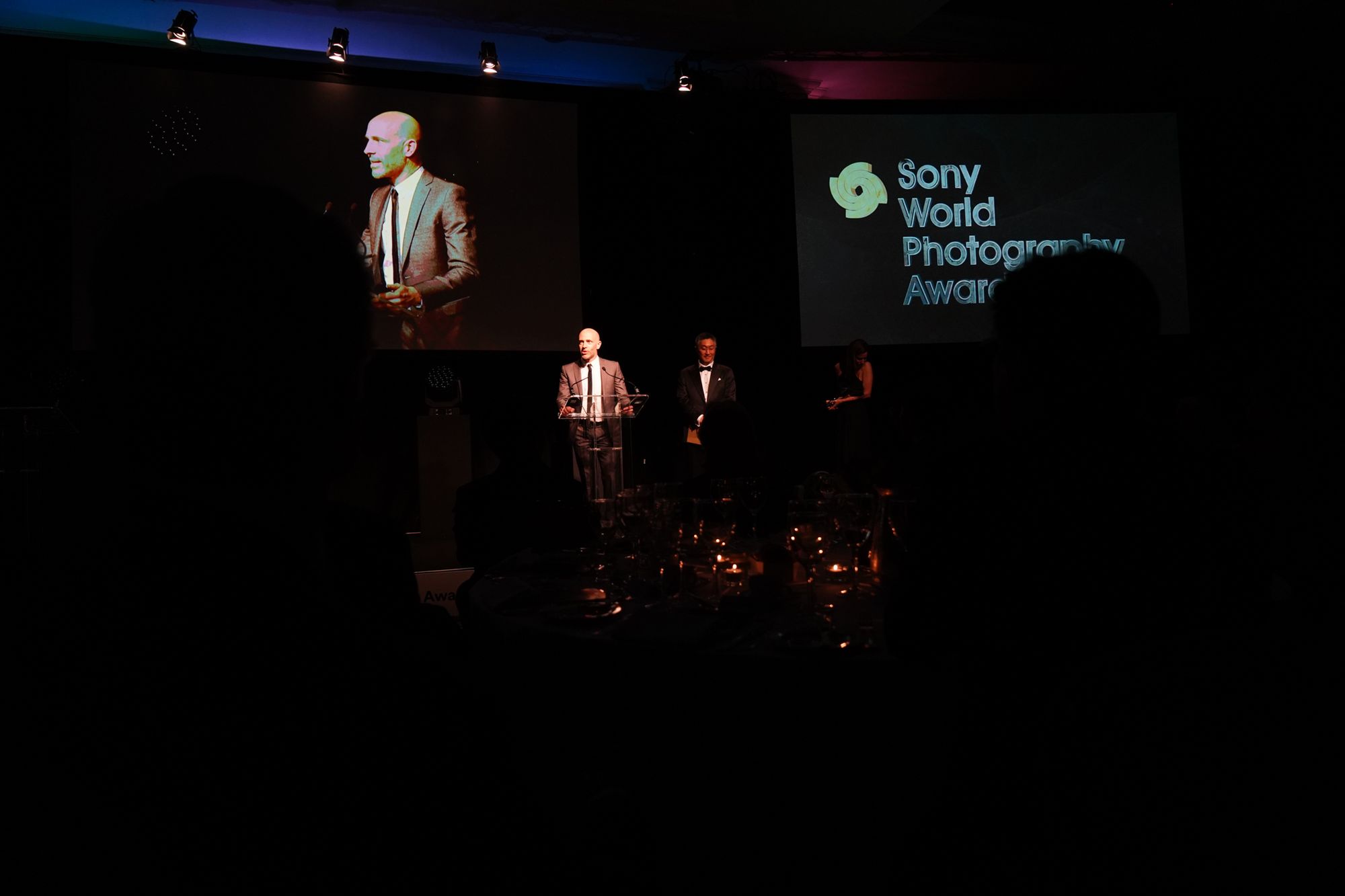 Kontrowersyjny materiał o samobójstwach wygrał Sony World Photography Awards 2019 31