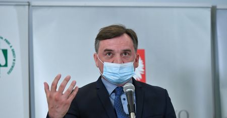 Wrzawa po wpisie Zbigniewa Ziobry. Michał Woś tłumaczy