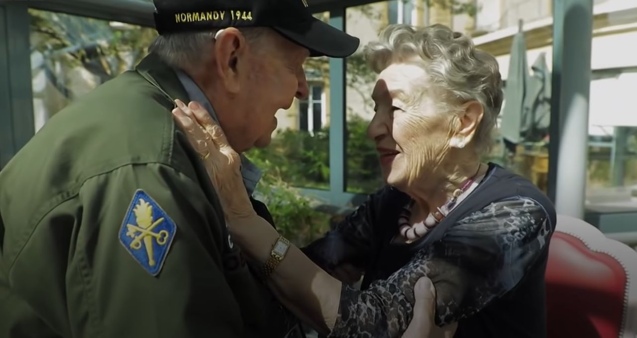 Spotkali się po 75 latach. Miłość z czasów wojny ponownie odżyła
