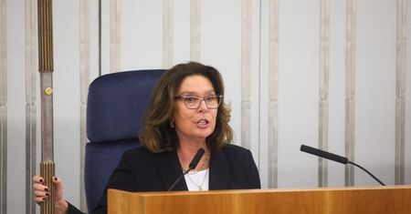 Miliony na premie. Kidawa-Błońska hojnie wynagrodziła współpracowników