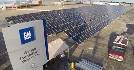 General Motors przeprowadza zamach na pozycję lidera na rynku samochodów elektrycznych