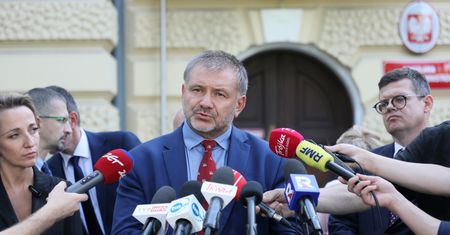 Sędzia Żurek pozwał Polskę. Domaga się miliona złotych