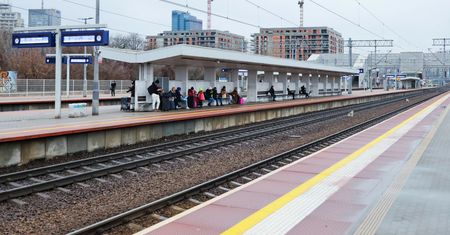 Problemy pasażerów na Dworcu Gdańskim w Warszawie